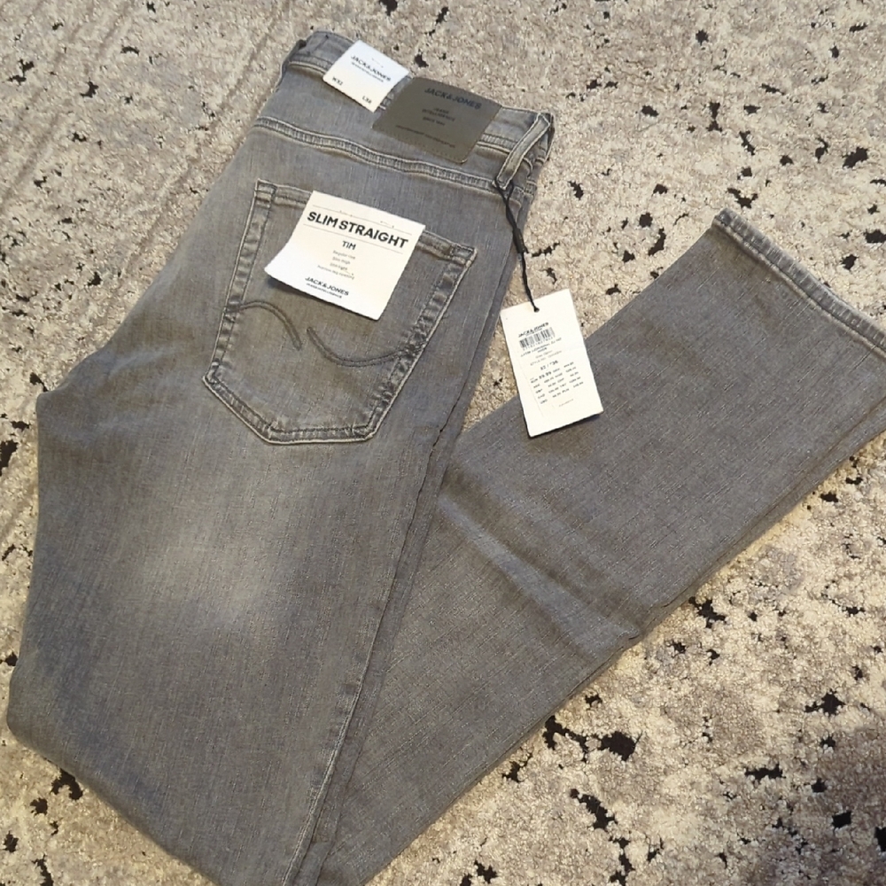 NWT Jack & Jones Slim Straight Jeans 32x36 "Jim"